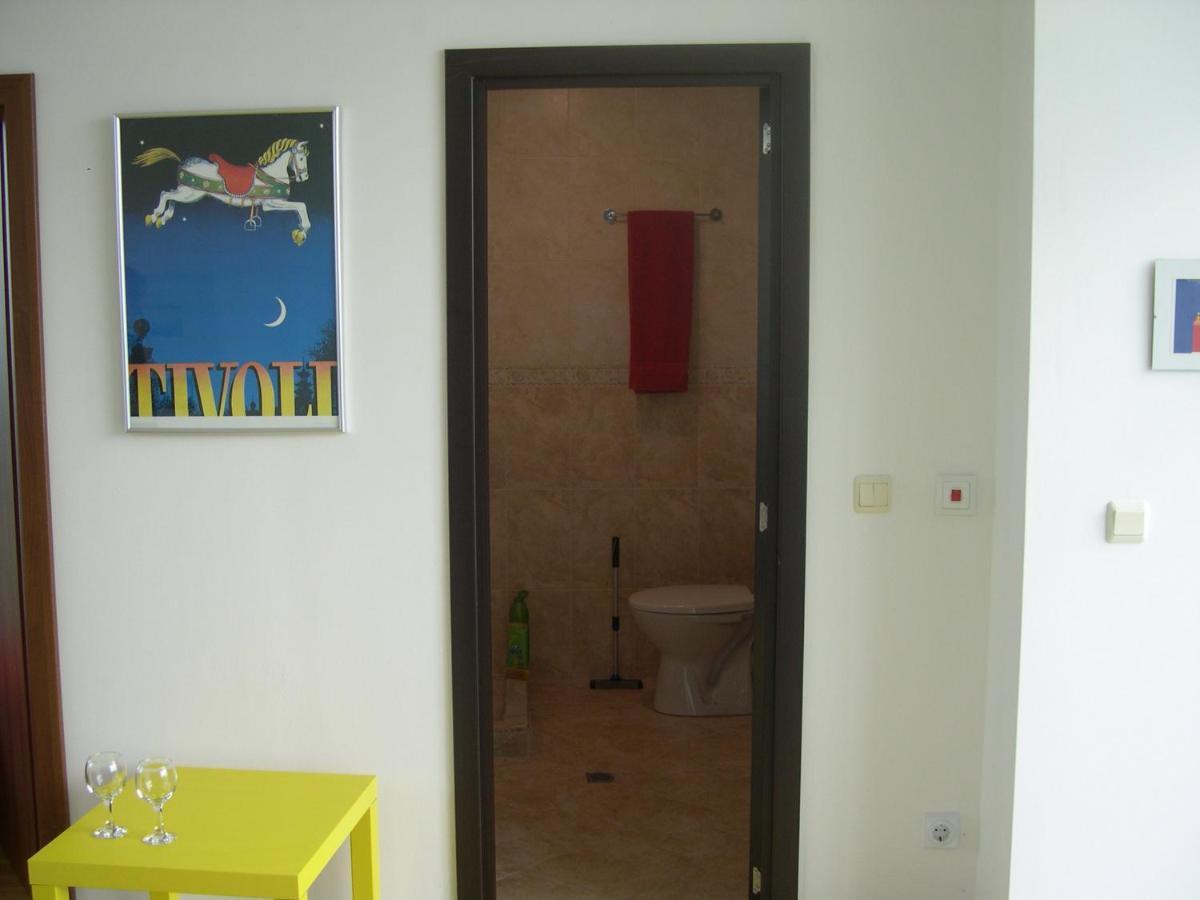 802, Spacy Apm With Sea View. Primorsko Bagian luar foto