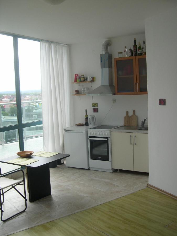 802, Spacy Apm With Sea View. Primorsko Bagian luar foto