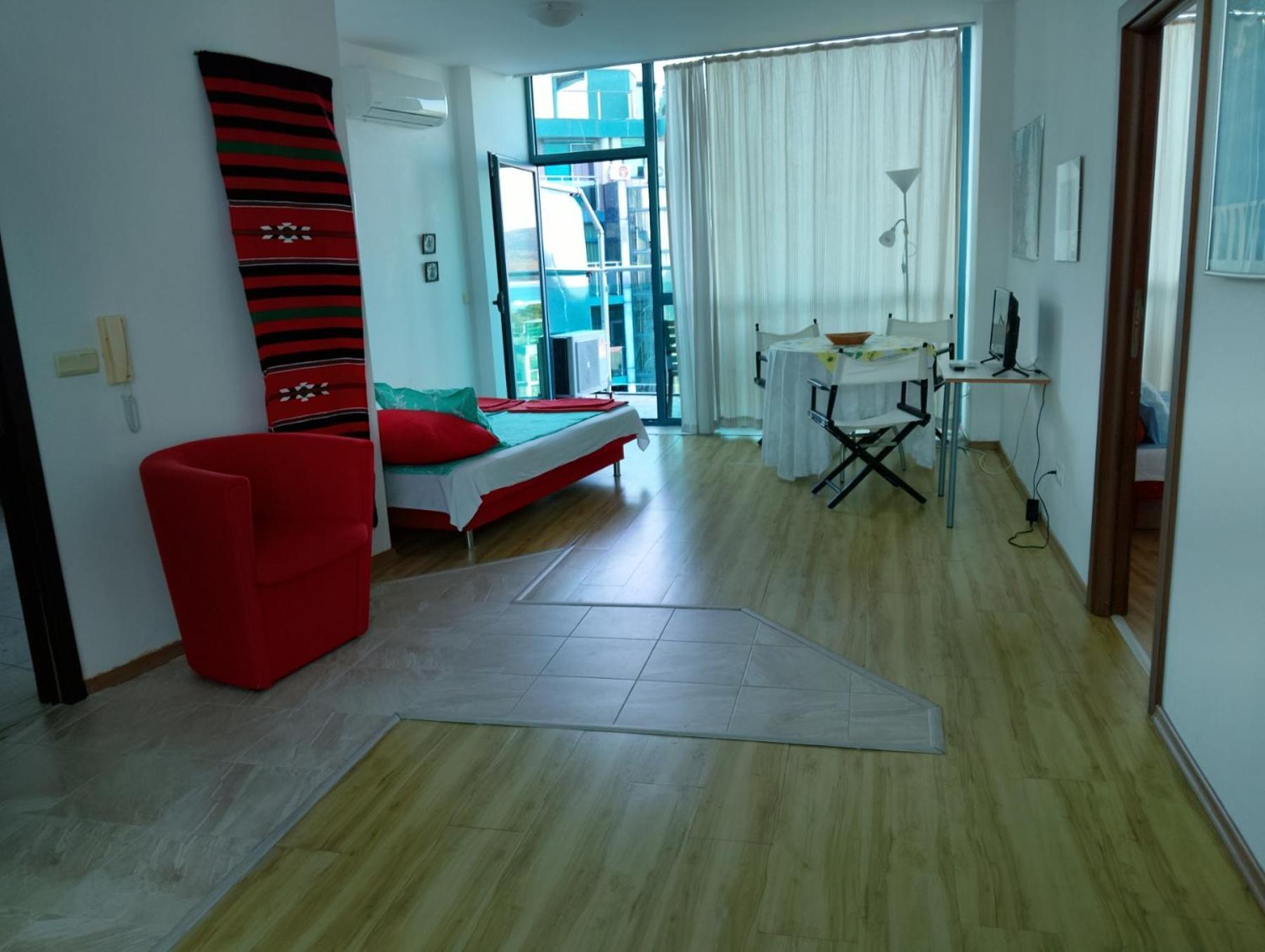 802, Spacy Apm With Sea View. Primorsko Bagian luar foto